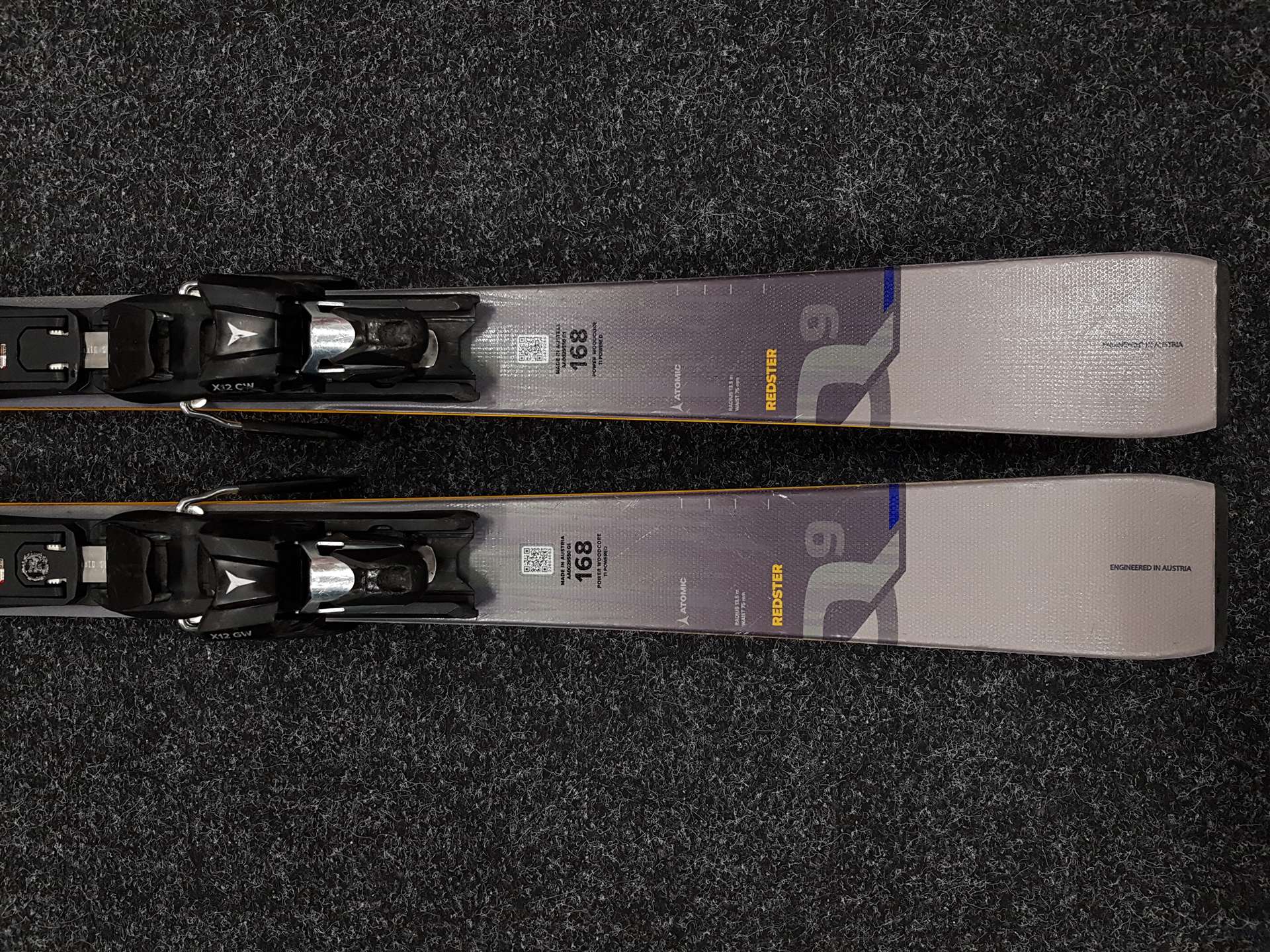 Použité lyže ATOMIC Redster Q9 + viazanie Atomic X 12 GW