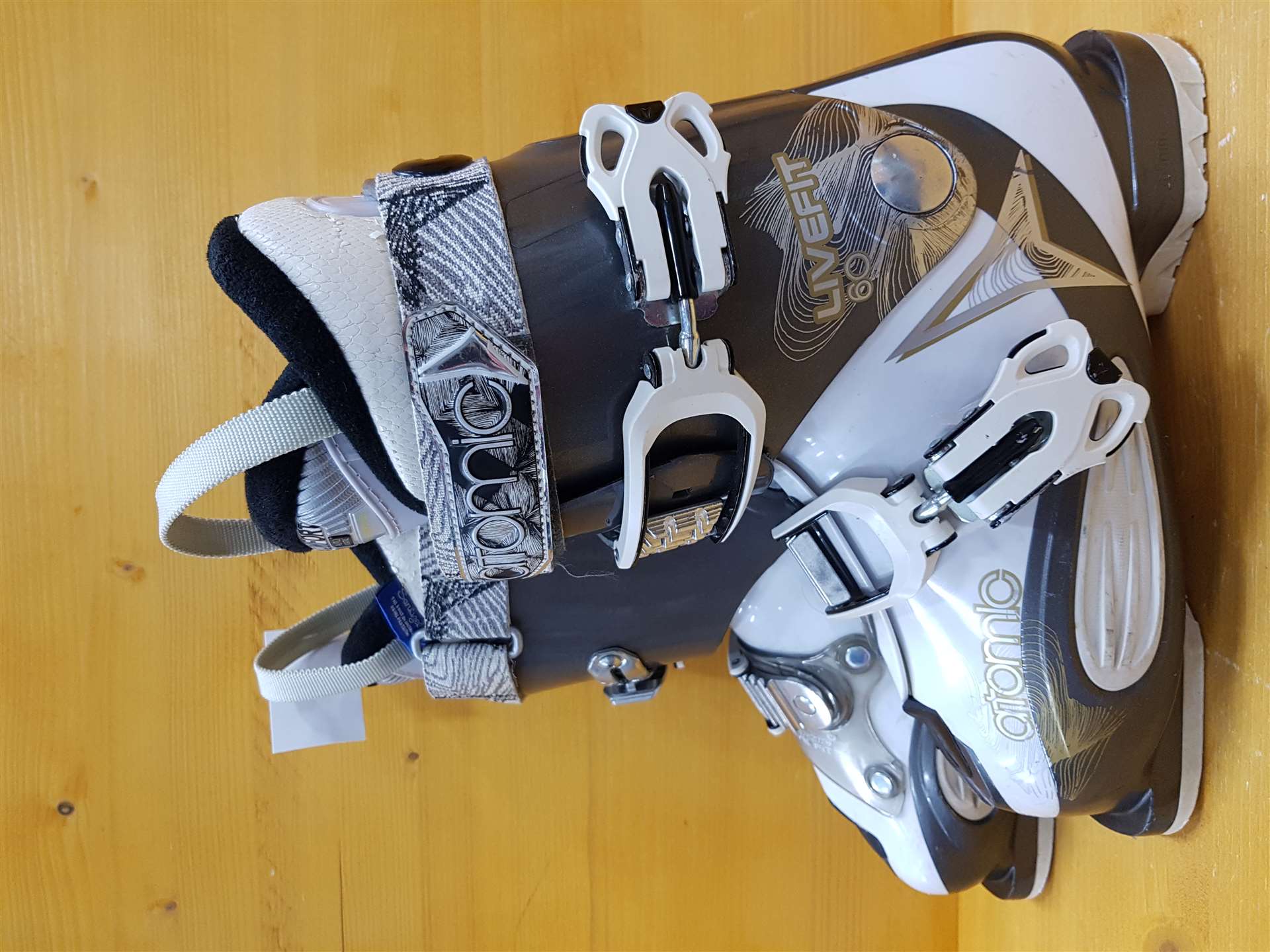 Použité lyžiarky Atomic Livefit 60