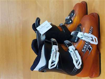 Použité lyžiarky SALOMON T3
