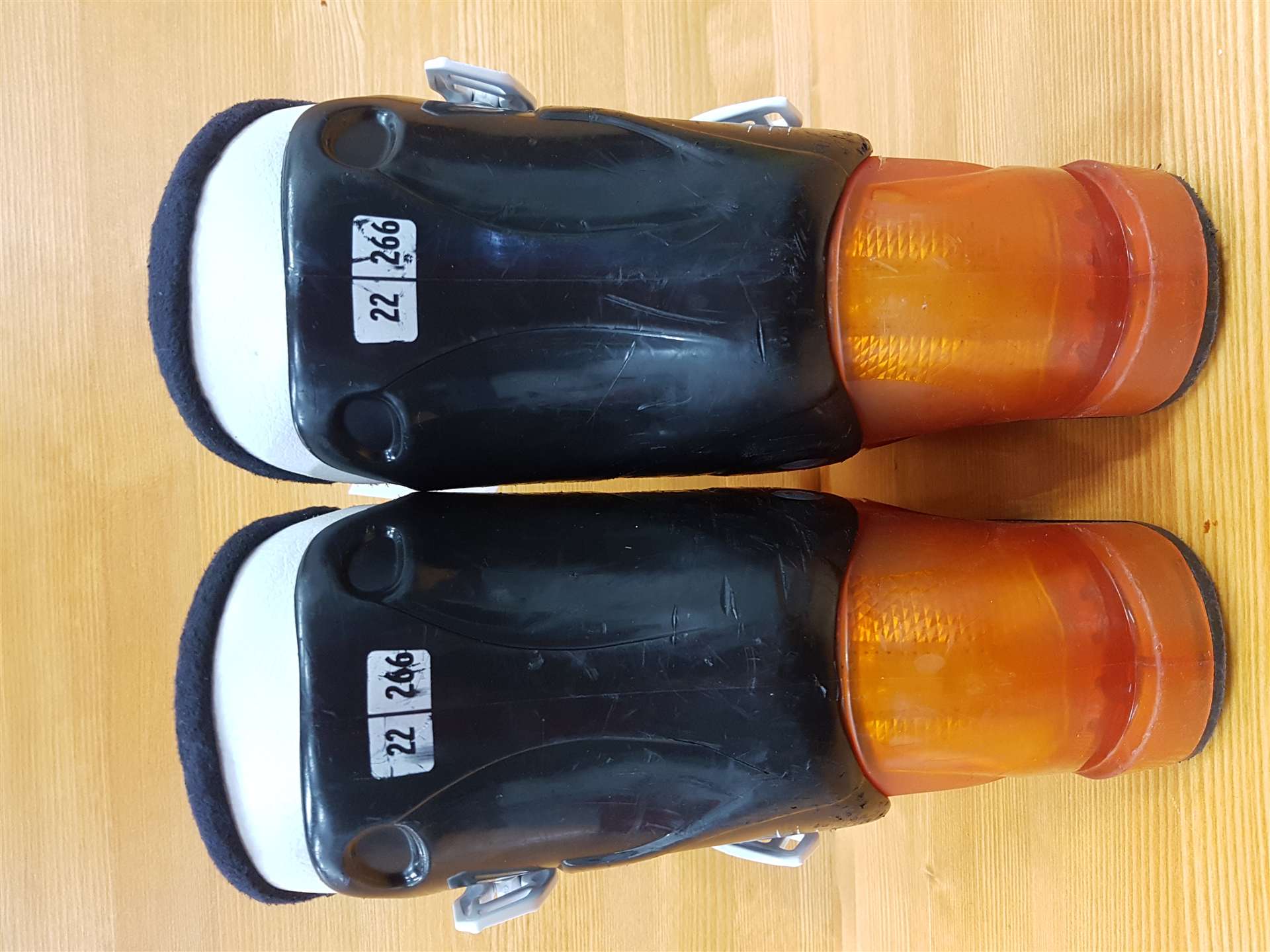 Použité lyžiarky SALOMON T3