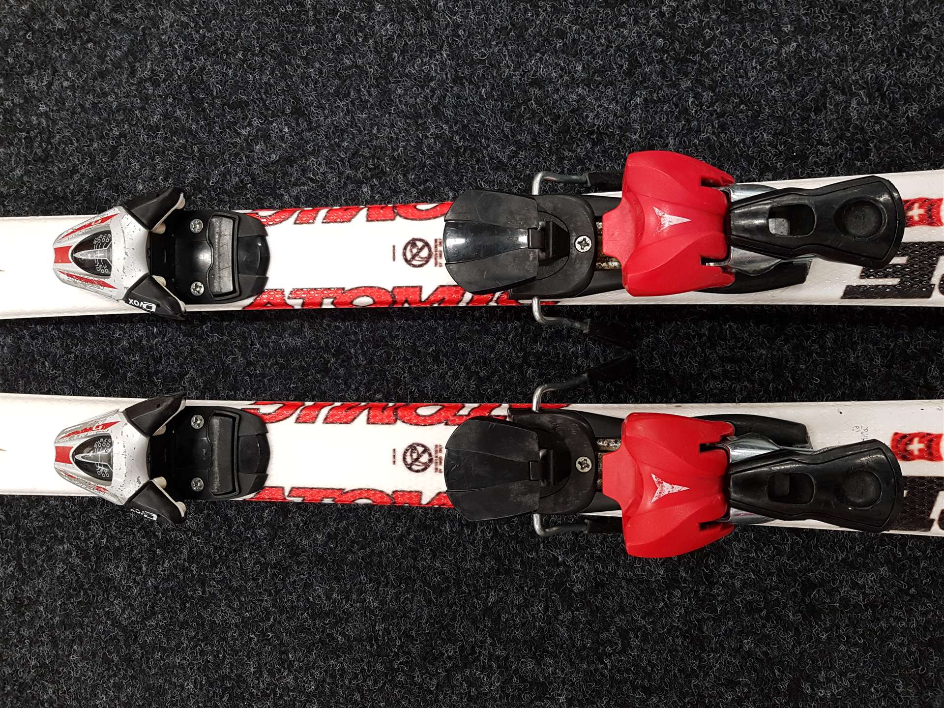 Použité lyže Atomic Aerospeed + viazanie Atomic Evox