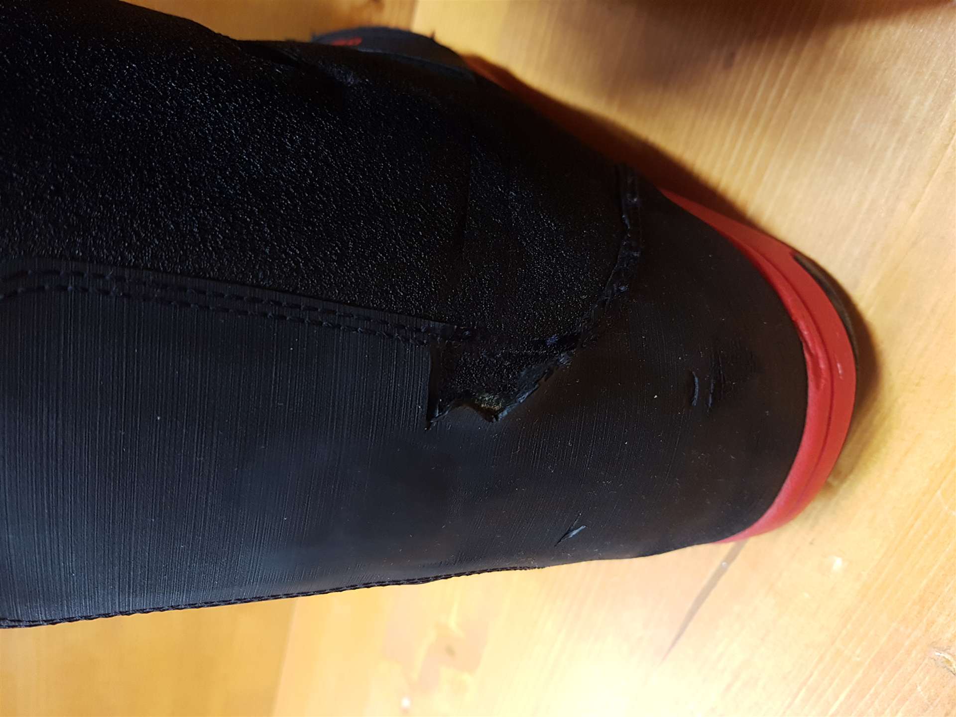 Použité snowboardové topánky  Deeluxe Alpha Boa C3 R