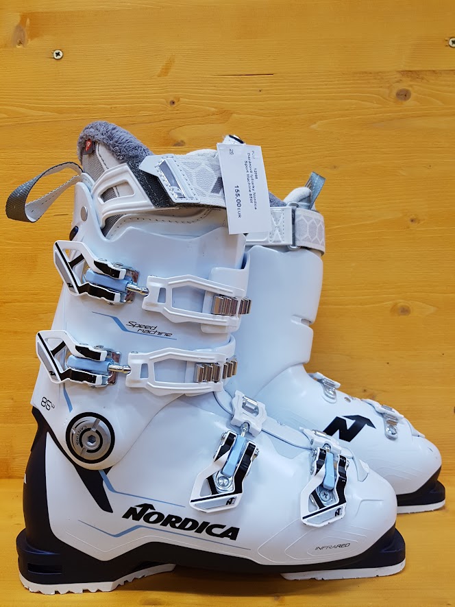 Bazarové lyžařky Nordica Sport Machine 85W