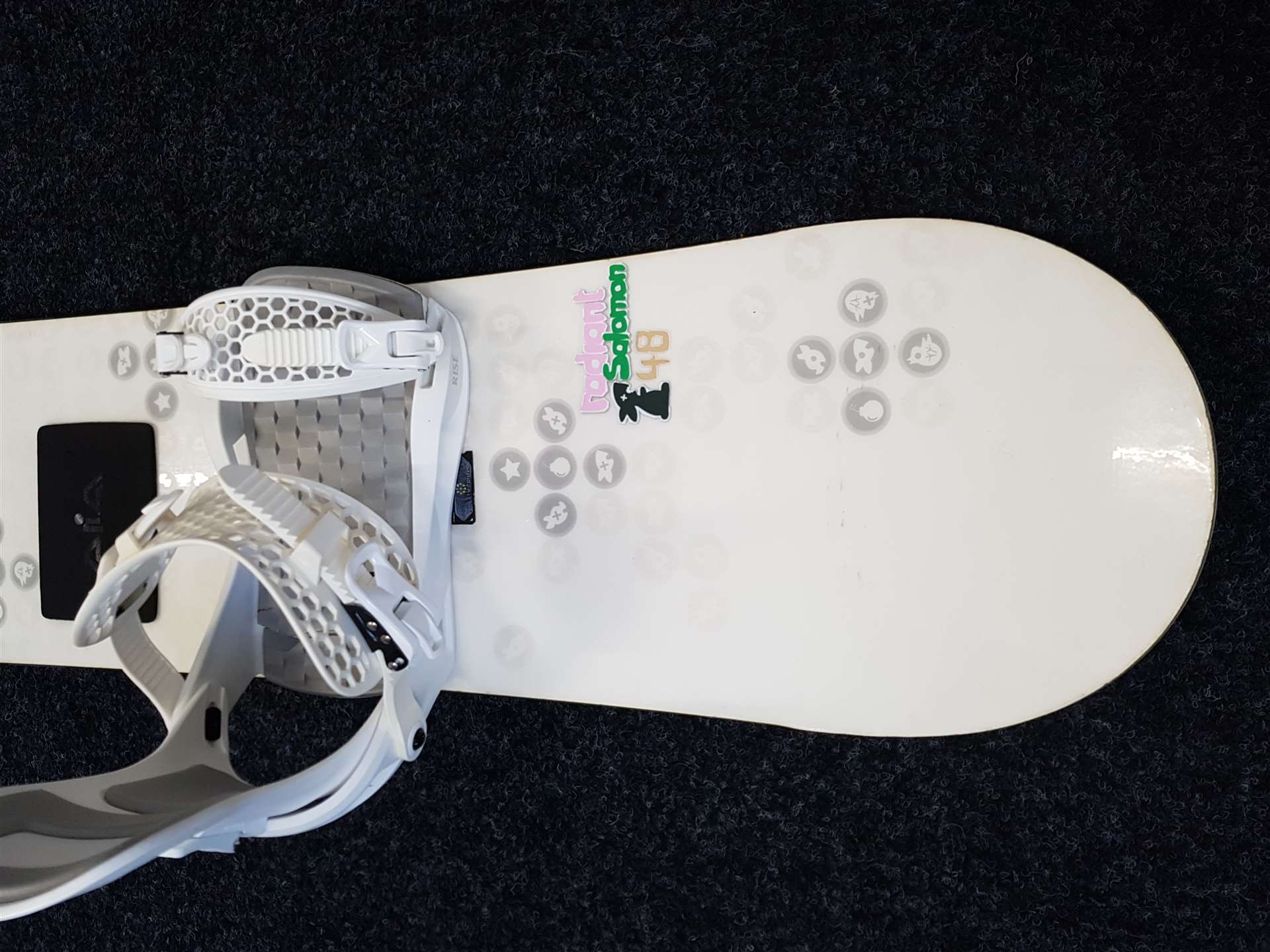 Použitý snowboard SALOMON Radiant + viazanie Gravity Rise veľkosť L