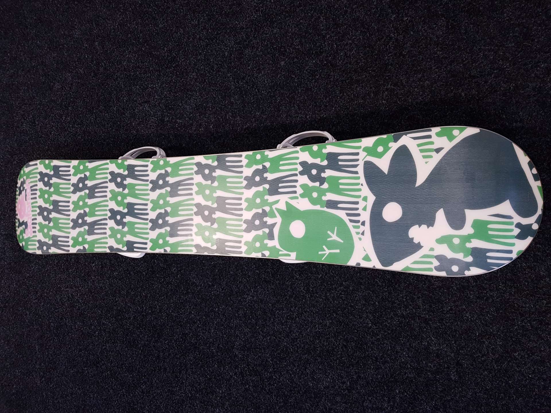 Použitý snowboard SALOMON Radiant + viazanie Gravity Rise veľkosť L