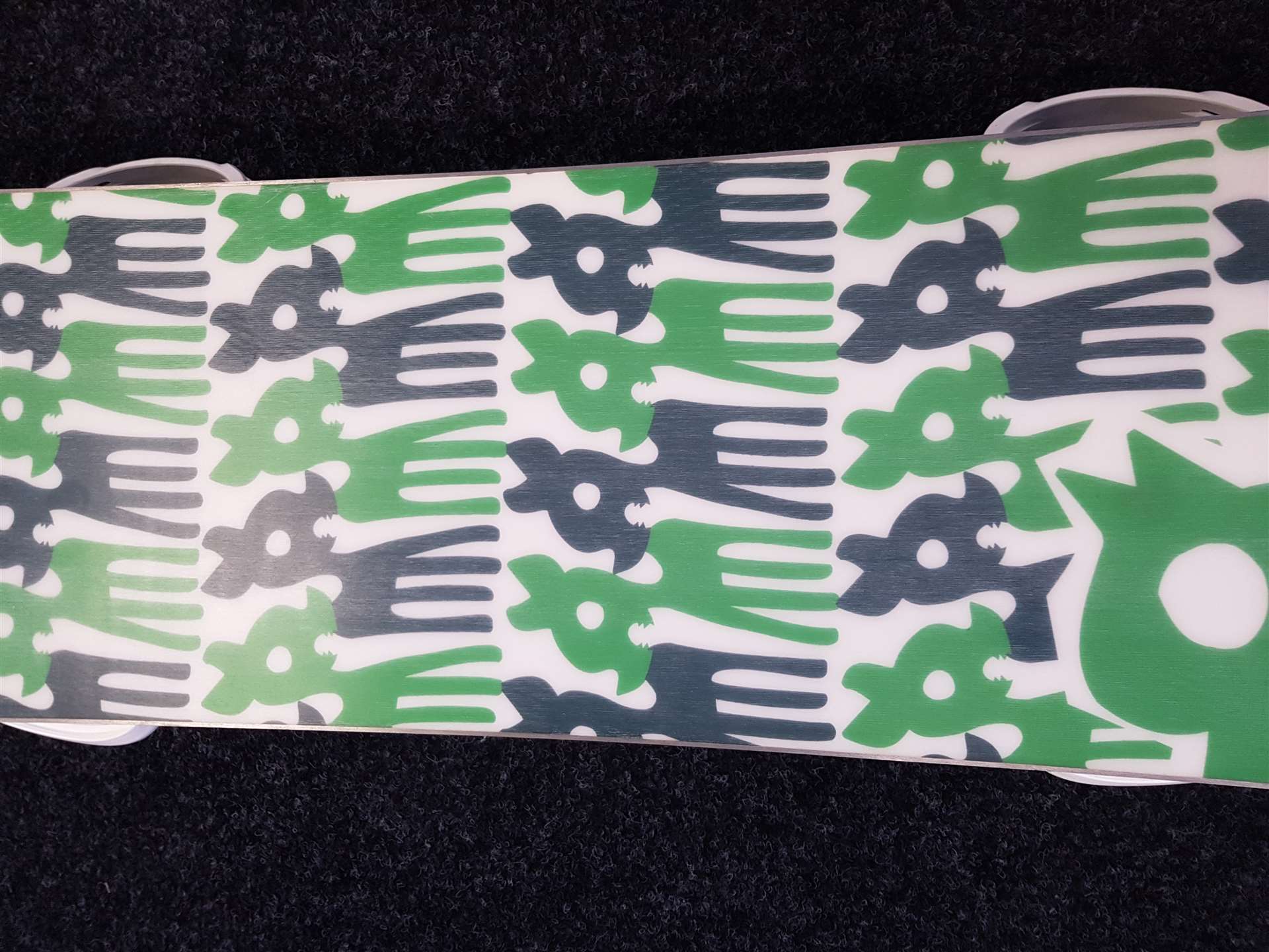 Použitý snowboard SALOMON Radiant + viazanie Gravity Rise veľkosť L