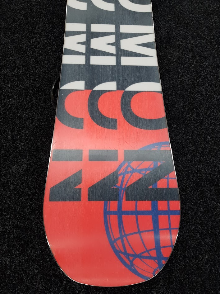 Použitý snowboard SALOMON Sleep Walker + viazanie Salomon veľkosť M