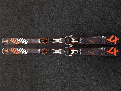Použité lyže ATOMIC Redster + viazanie Atomic CTX 10