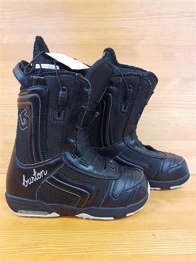 Použité snowboardové topánky BURTON True It