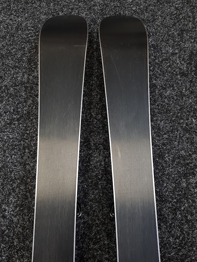 Použité lyže HEAD Supershape Team Era 2.0  + viazanie Head LRX 4,5