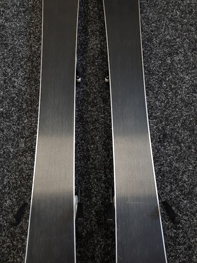 Použité lyže HEAD Supershape Team Era 2.0  + viazanie Head LRX 4,5