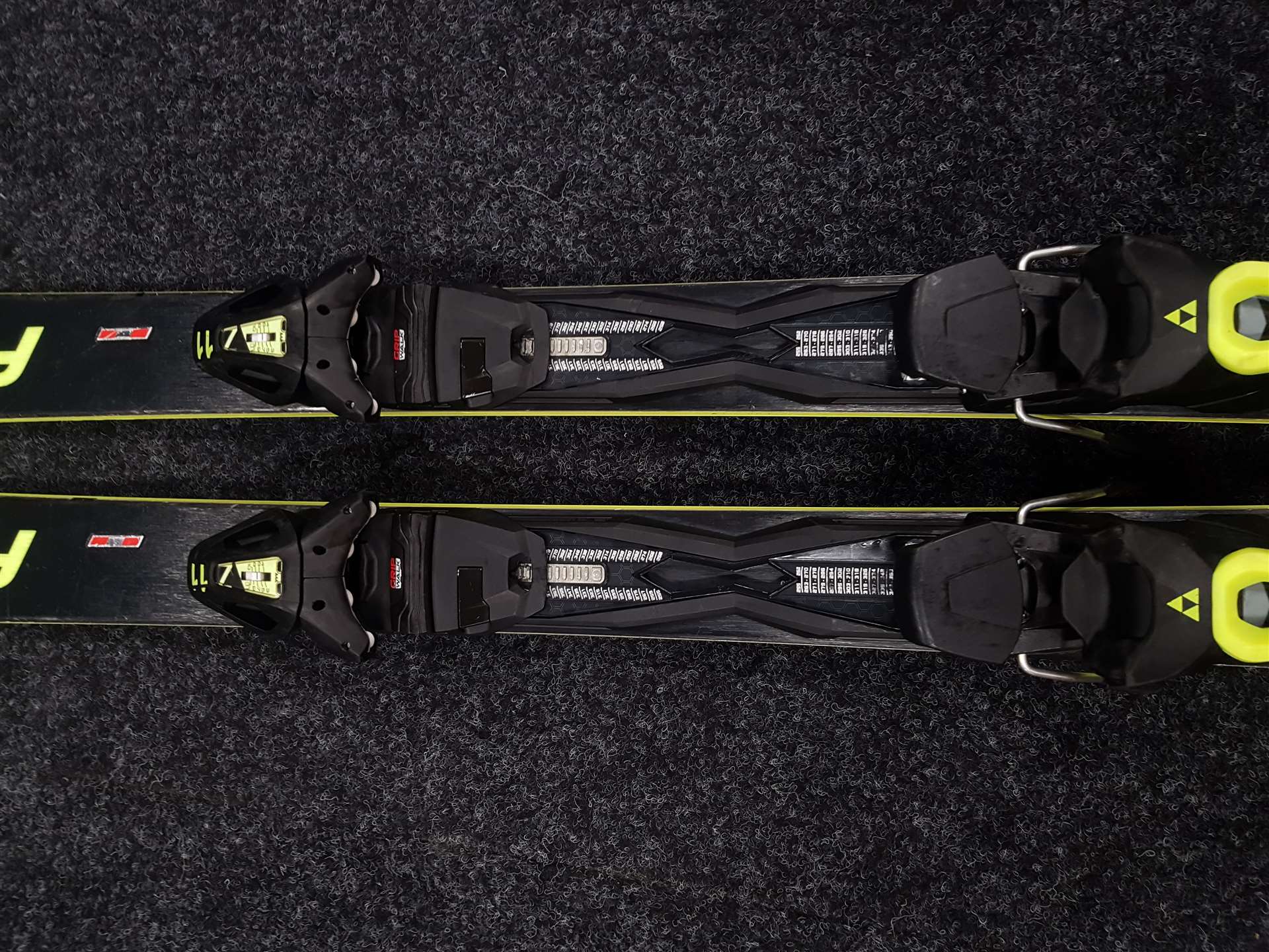 Použité lyže FISCHER RC Pro Ti + viazanie Fischer Z11