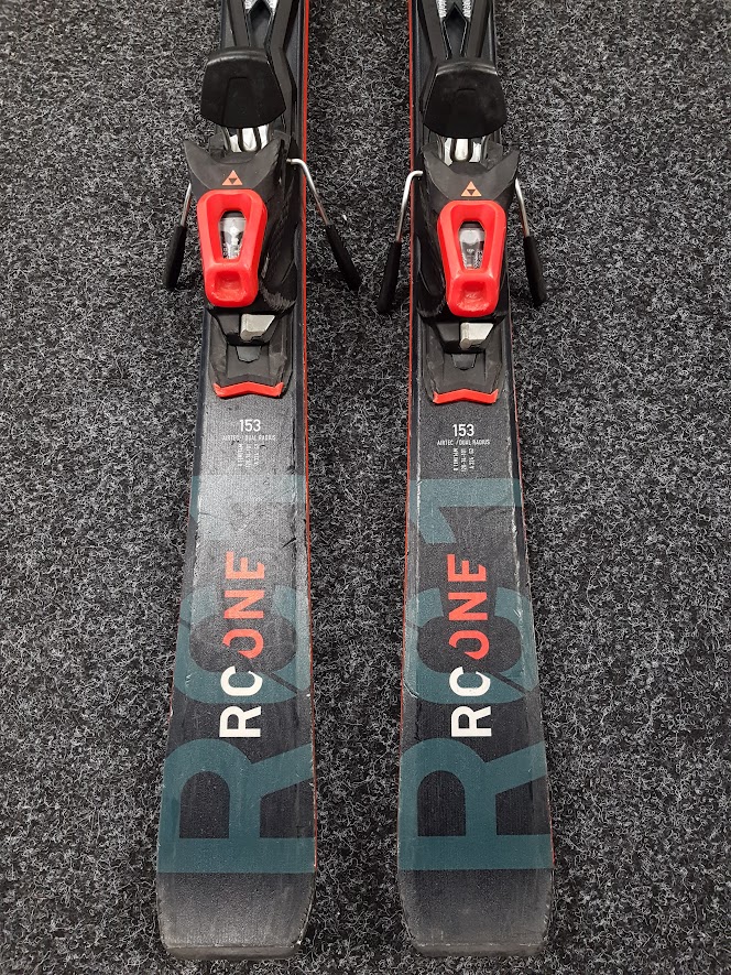 Fischer F18 RC ONE Basarski