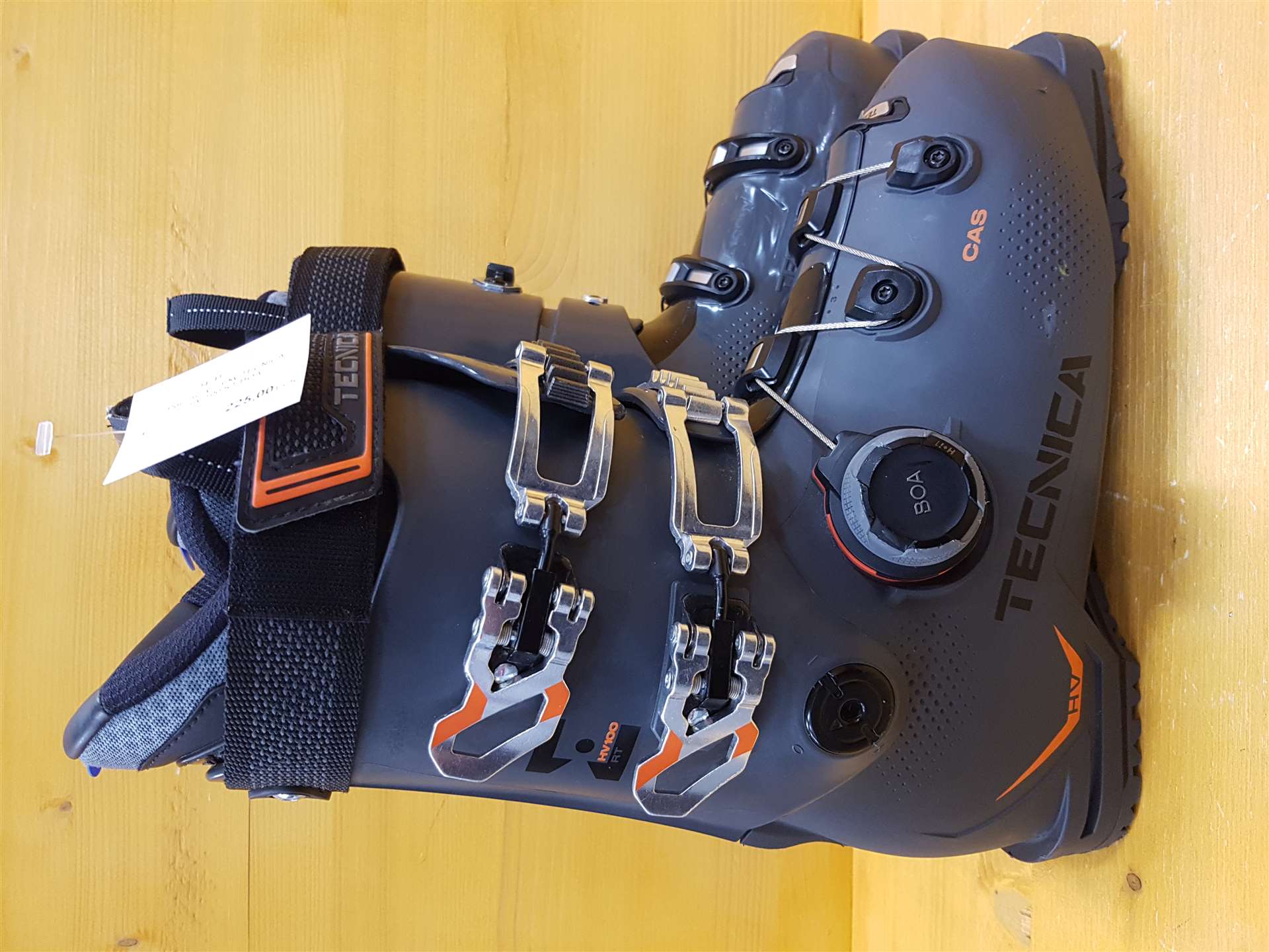 Použité lyžiarky TECNICA HV 100 RT BOA