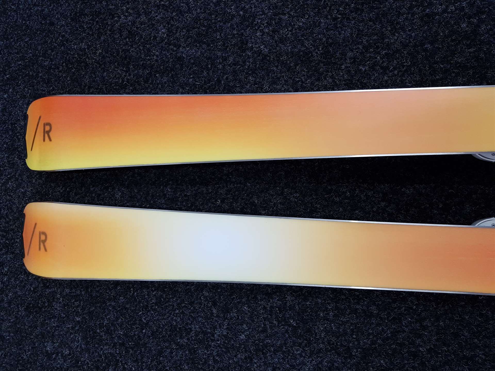 Použité lyže SPORTEN RDUM 2  + viazanie Tyrolia PR 11