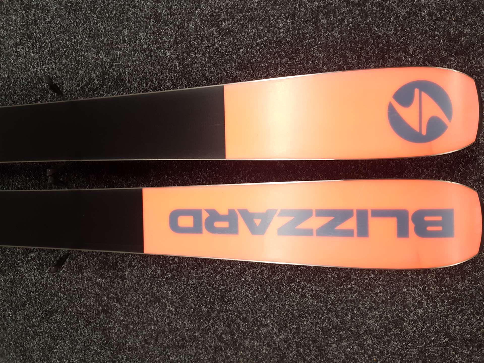 Použité lyže freeride BLIZZARD RUSTLER