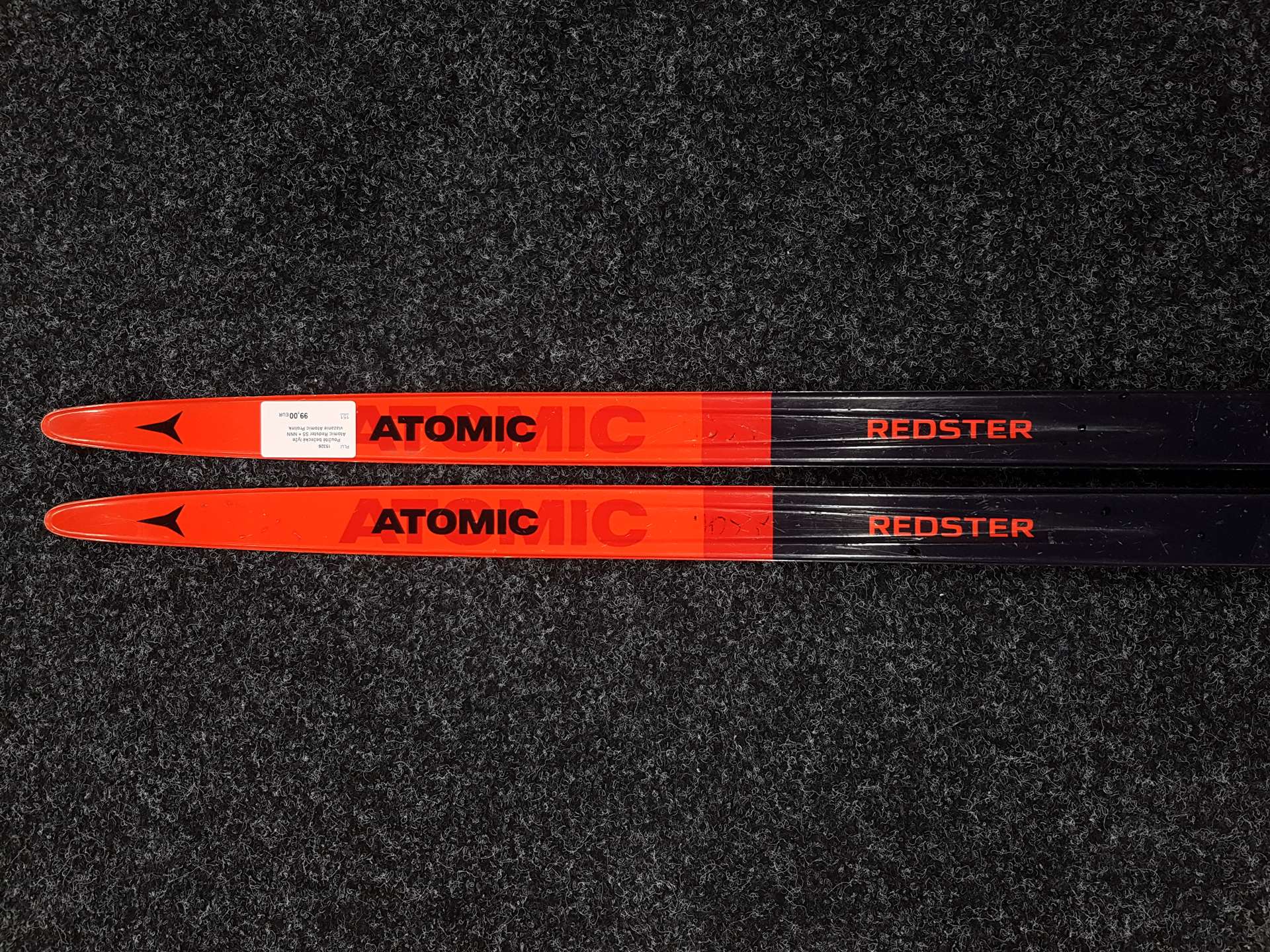 Použité bežecké lyže Atomic Redster S5 + NNN viazanie Atomic Prolink