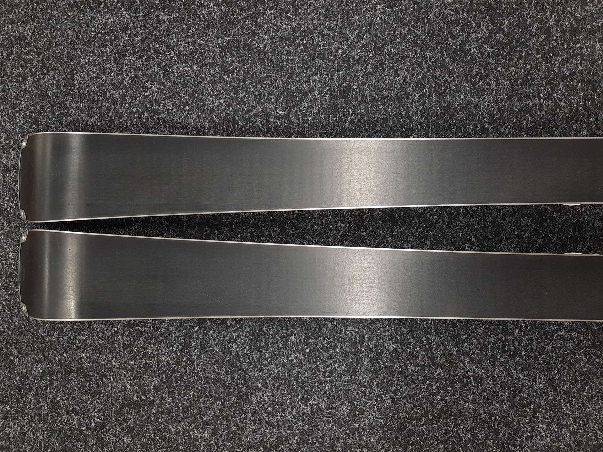 Použité lyže ROSSIGNOL Nova.7 LTD + viazanie Look XPress 11