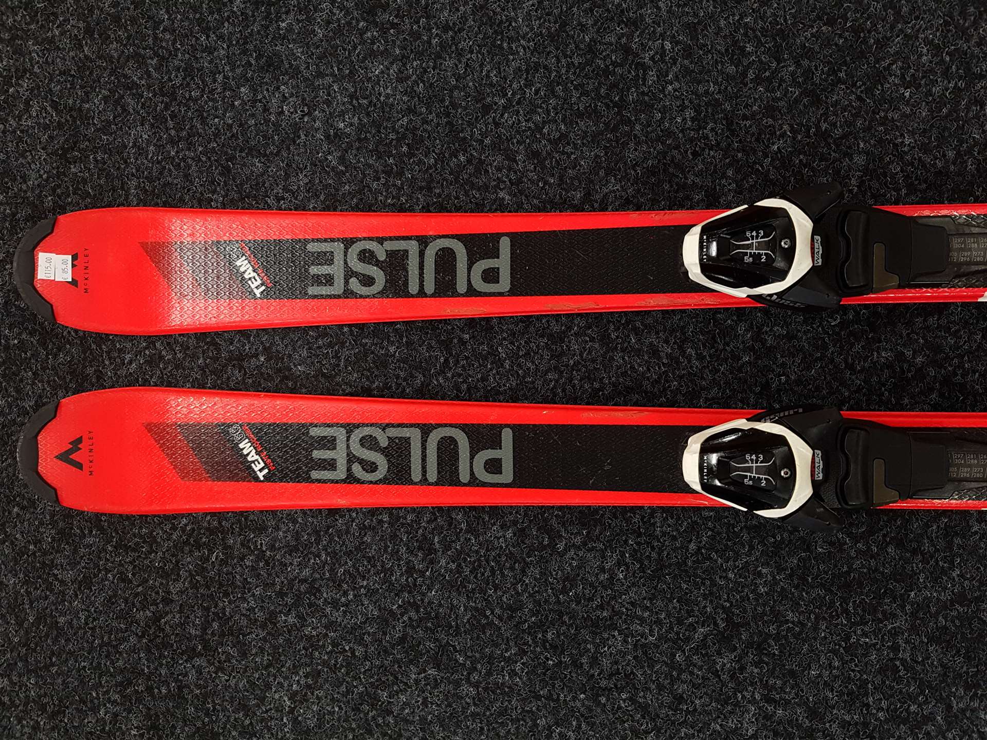 Použité lyže McKinley Pulse + viazanie McKinley JW 5.5