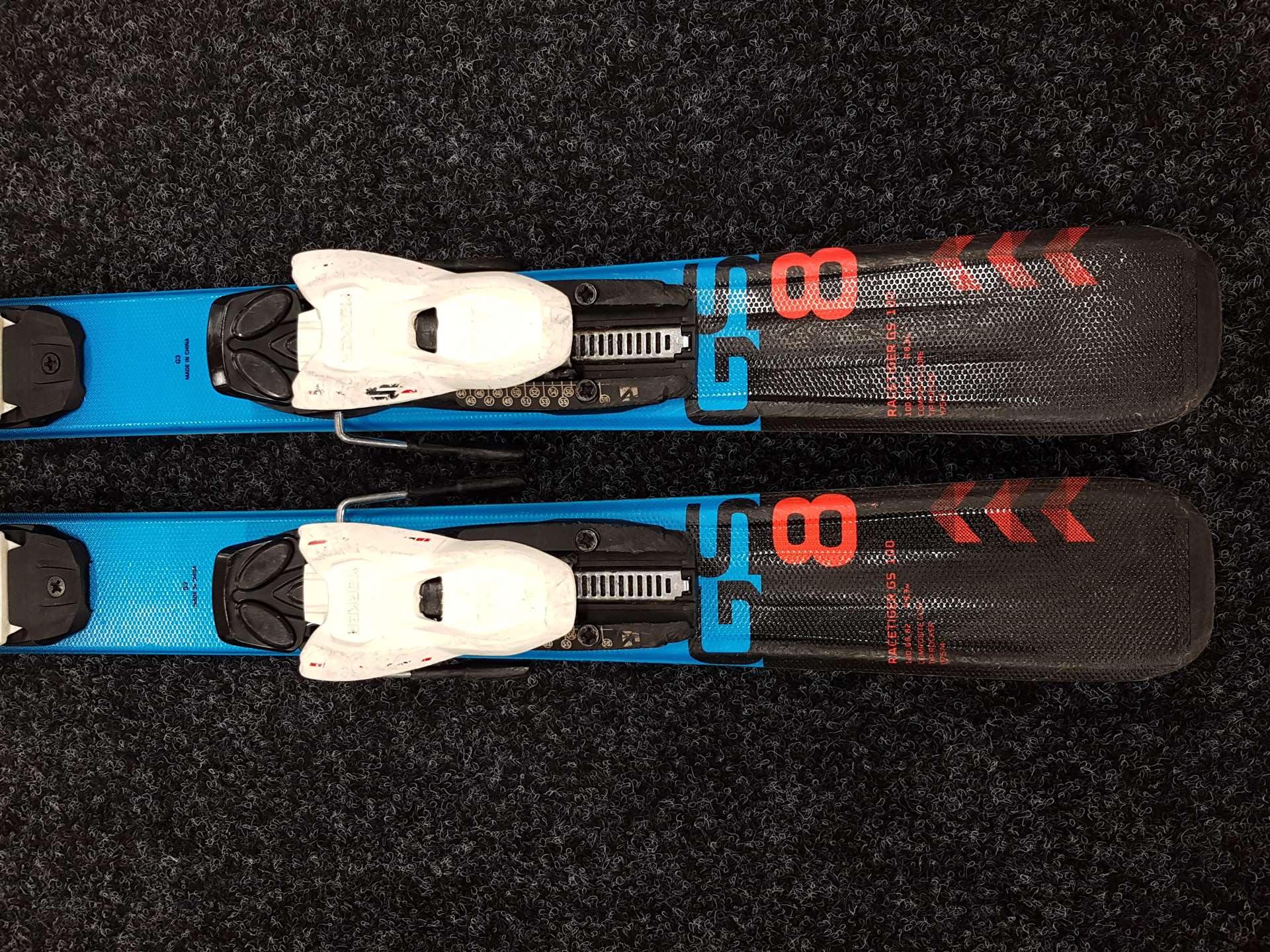 Použité lyže VOLKL Racetiger +  viazanie Marker 4.5