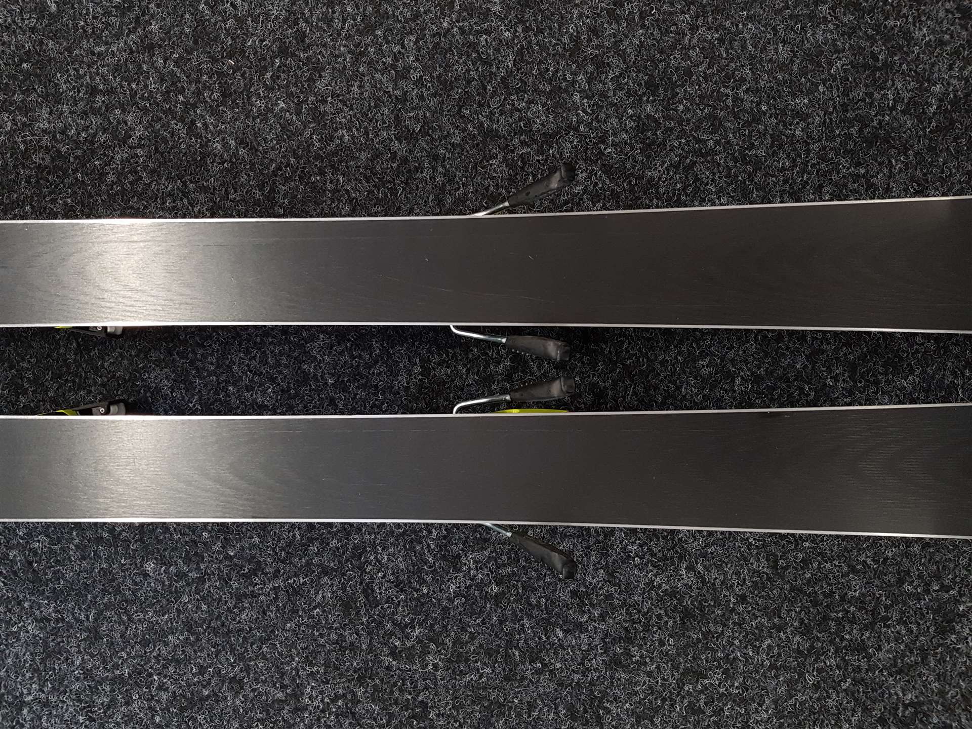 Použité lyže FISCHER RC4 Comp Pro + viazanie Fischer RC4 11.0