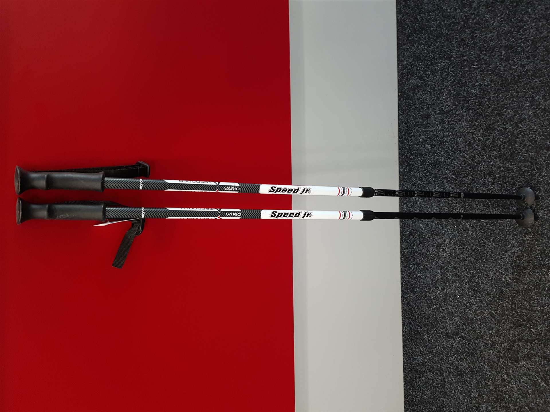 Použité nastaviteľné  palice TECNOPRO Speed JR.