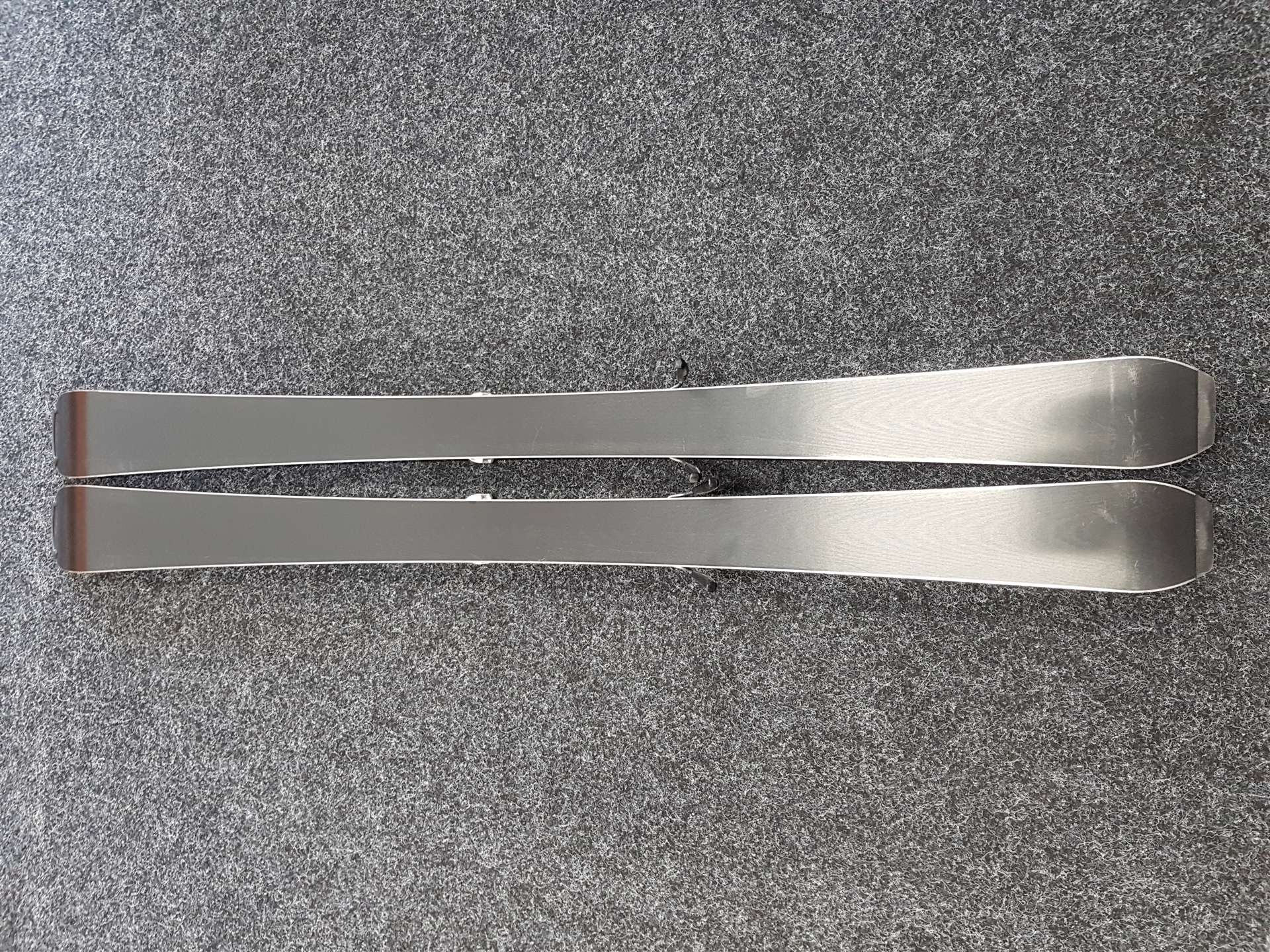 Použité lyže ARTIS  2 + viazanie Tyrolia PR 11