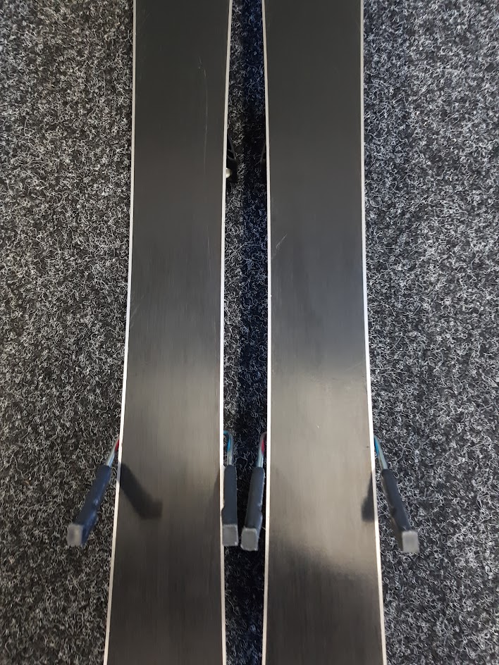 Použité lyže TECNOPRO Sweety + viazanie TecnoPro 4.5