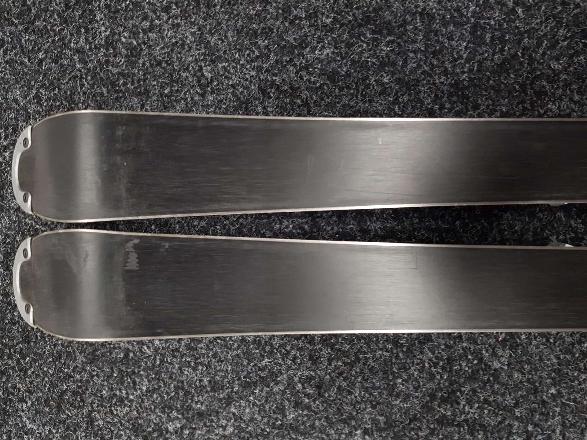 Použité lyže Cross X2