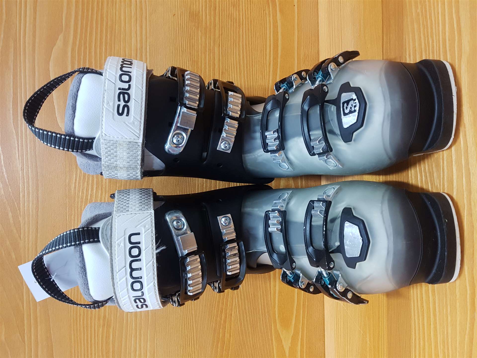 Použité lyžiarky SALOMON X-Pro R80 W
