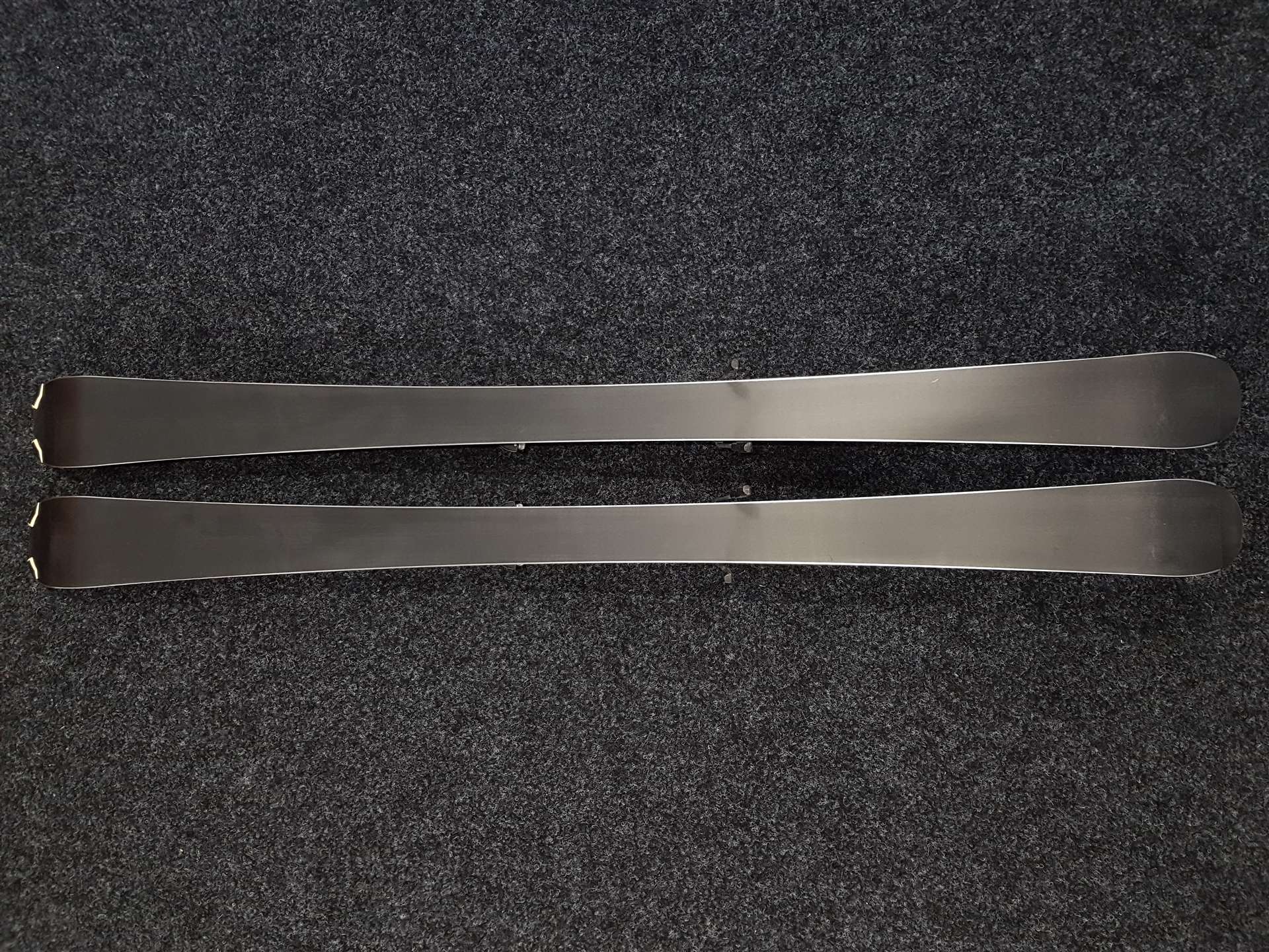 Použité lyže HEAD Rev Era 30  + viazanie Tyrolia Sympro SP 10