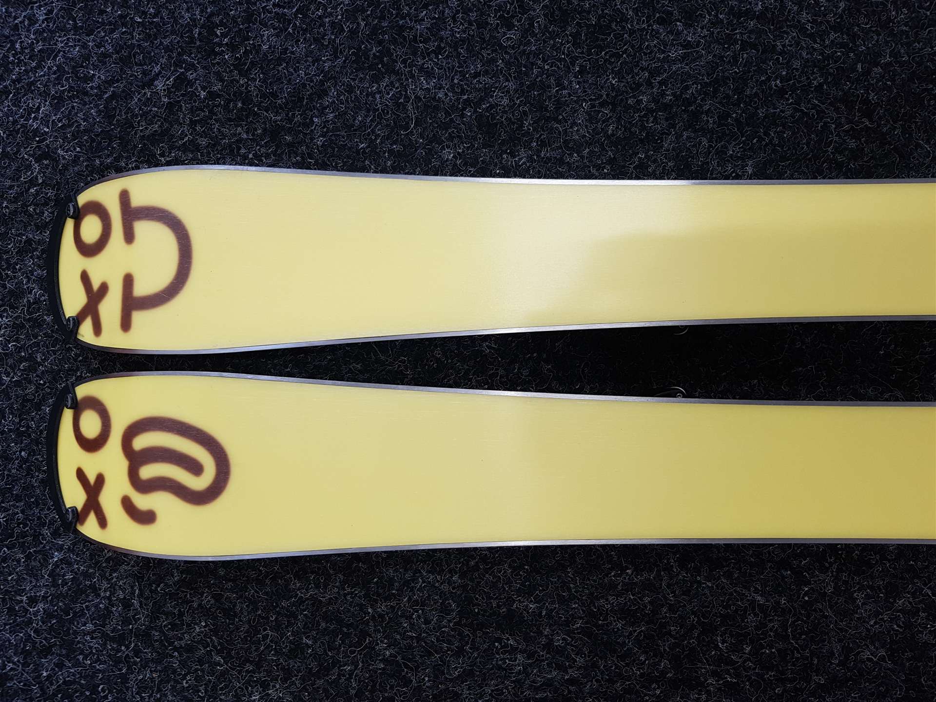 Použité detské lyže SPORTEN XOXO + viazanie Tyrolia SLR 4.5