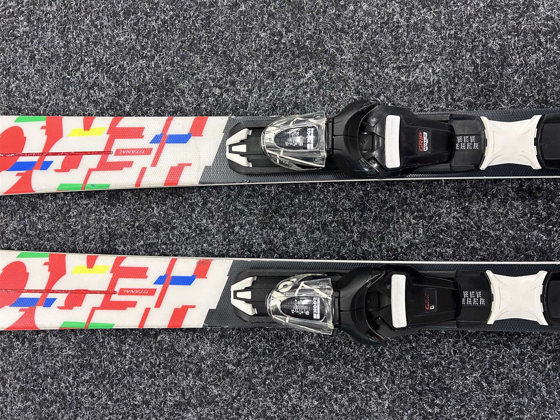 Bazaar-Ski ROSSIGNOL Hero Titanium Elite ST