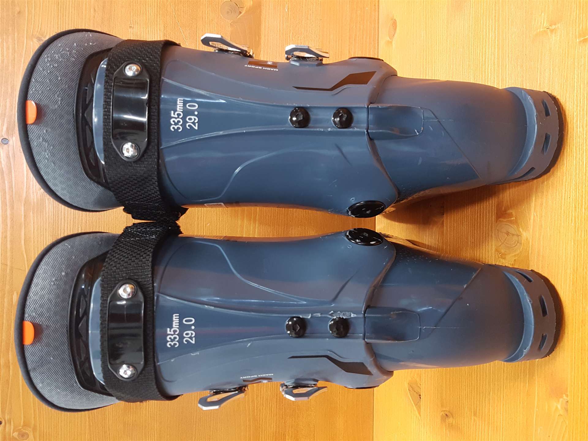 Použité lyžiarky TECNICA Mach Sport  MV RT 80
