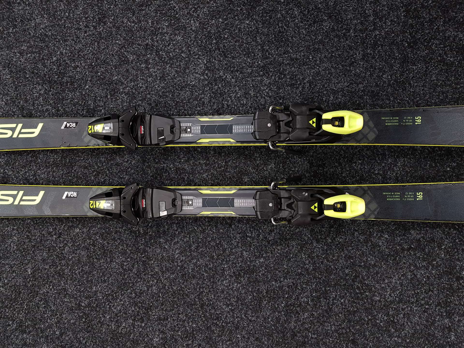 Použité lyže FISCHER RC 4 RC + viazanie Fischer Z12