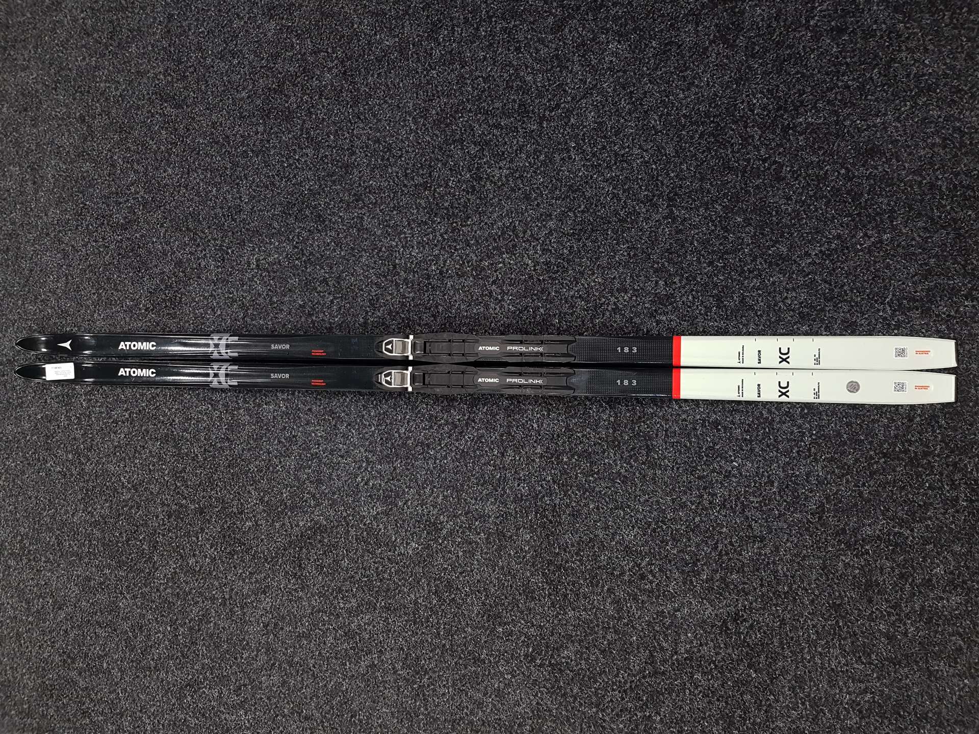 Použité bežecké lyže Atomic Savor XC + NNN viazanie Atomic Prolink