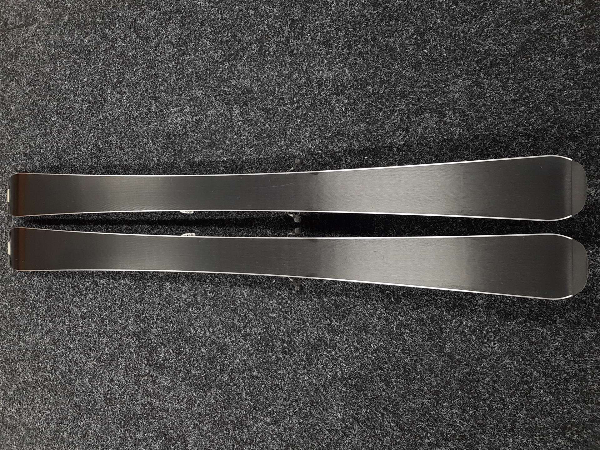 Použité detské lyže ELAN Exar Pro + viazanie Elan 4.5