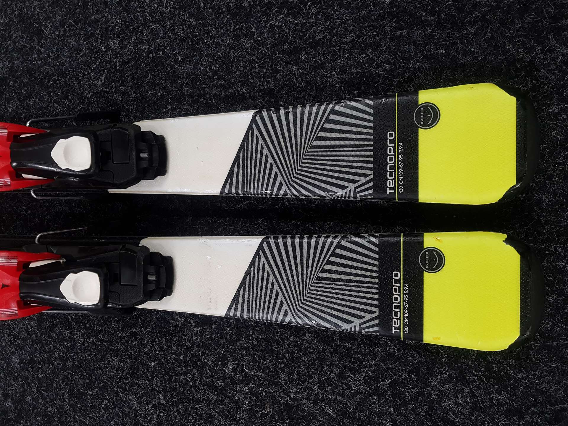 Použité detské lyže TECNOPRO Team 66 + viazanie Atomic 4.5