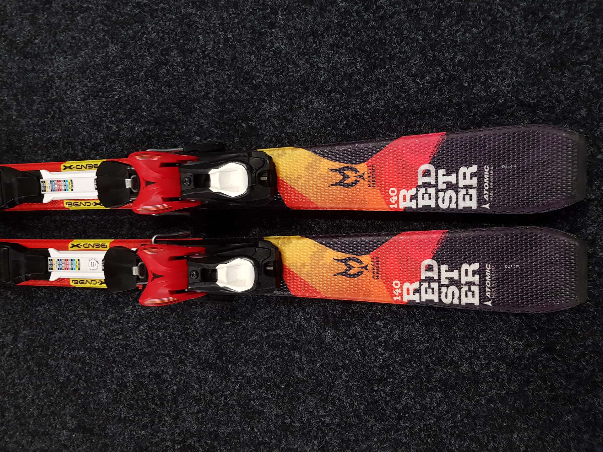 Použité lyže ATOMIC Redster + viazanie Atomic XTE 7