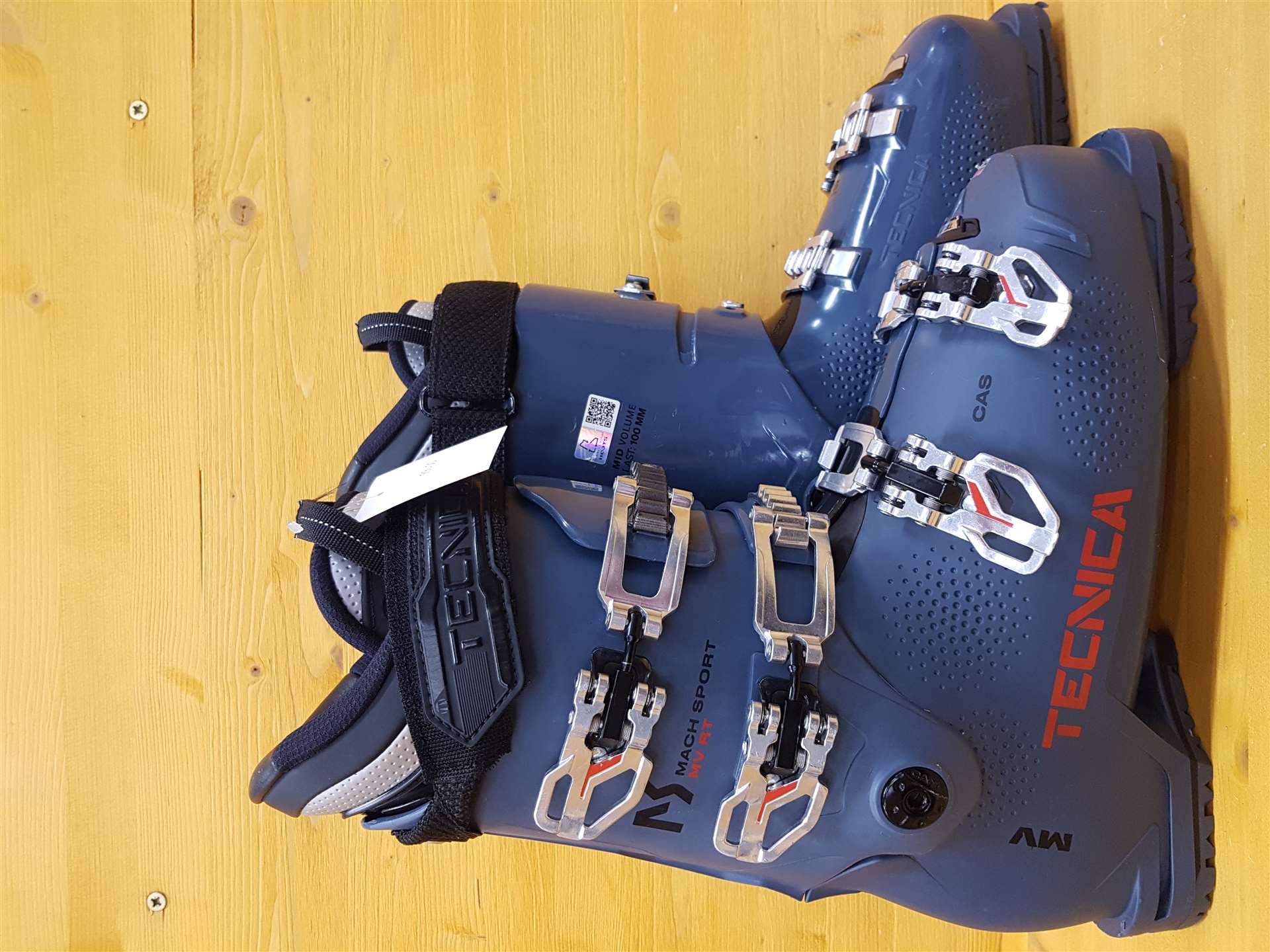 Použité lyžiarky Tecnica MV RT 90