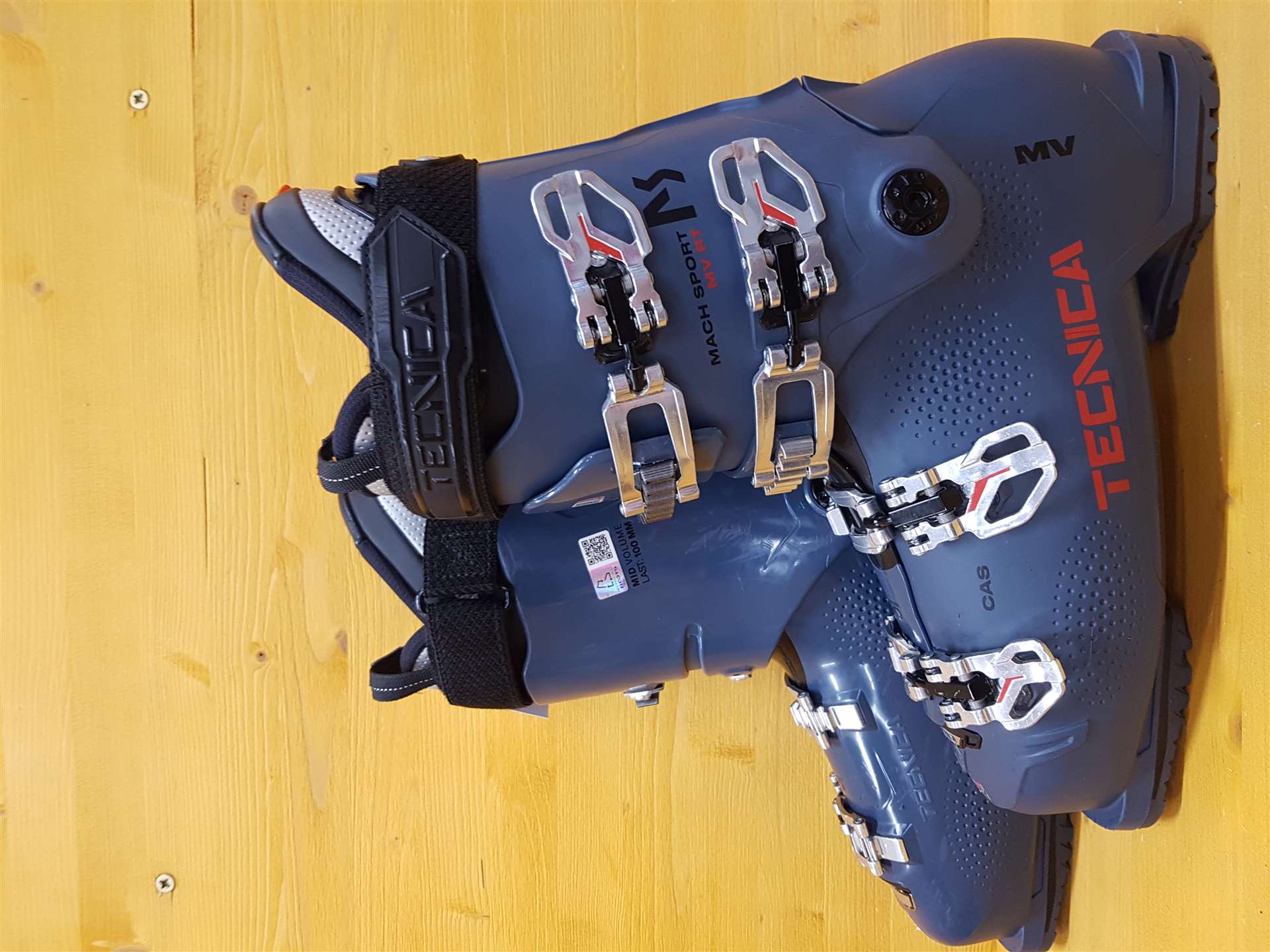 Použité lyžiarky Tecnica MV RT 90
