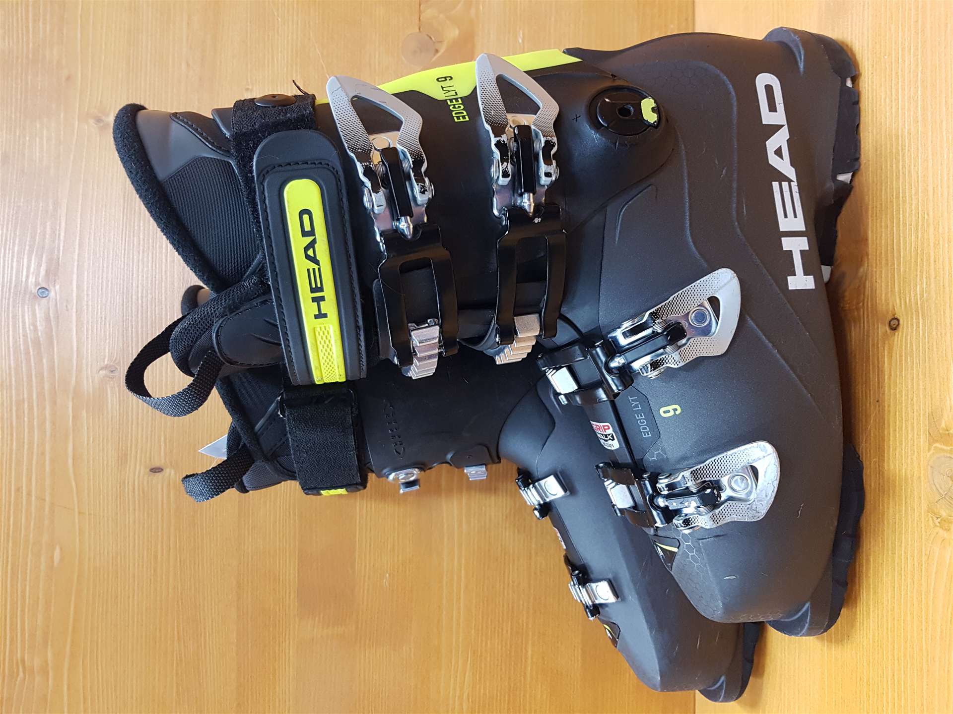 Použité lyžiarky HEAD Edge Lyt 9