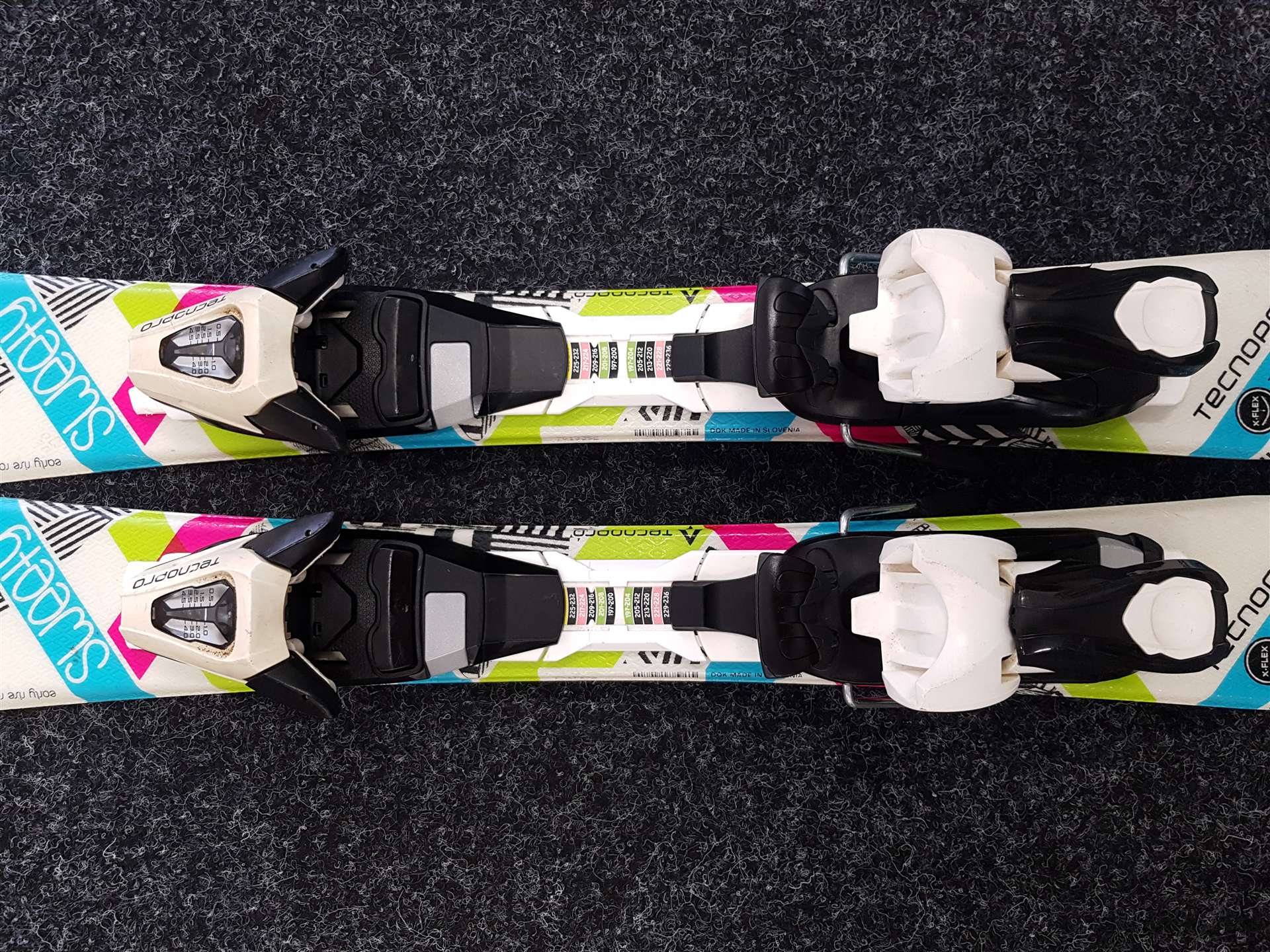 Použité detské lyže TECNOPRO Sweety + viazanie Tecnopro TC45