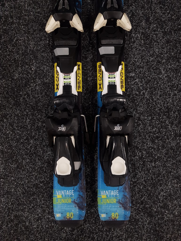 Použité lyže  Atomic Vantage Series JR