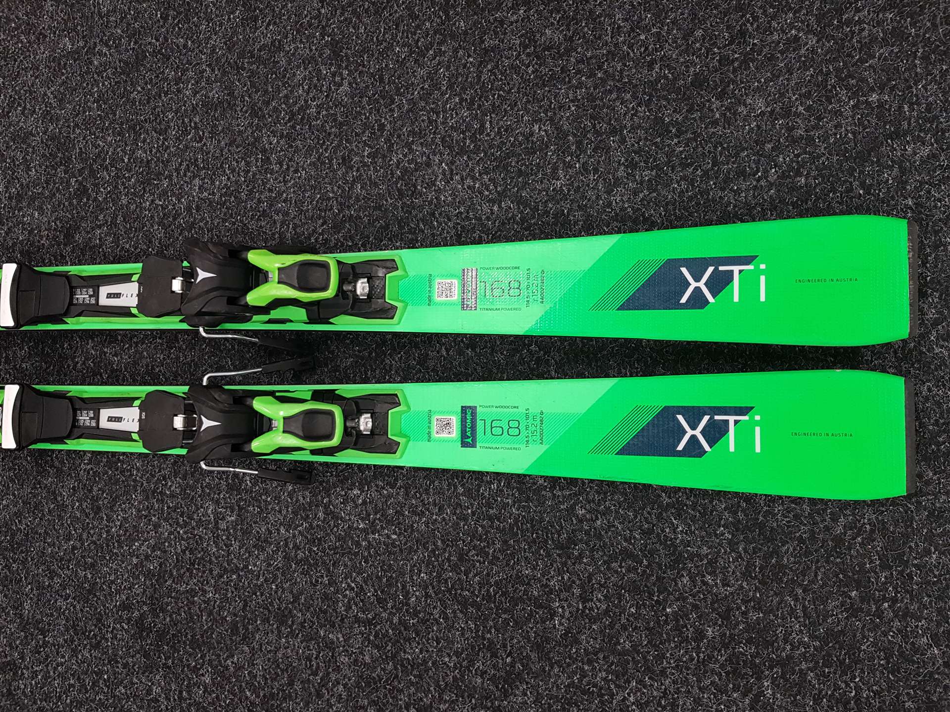 Použité lyže ATOMIC Redster XTi + viazanie Atomic FT 12