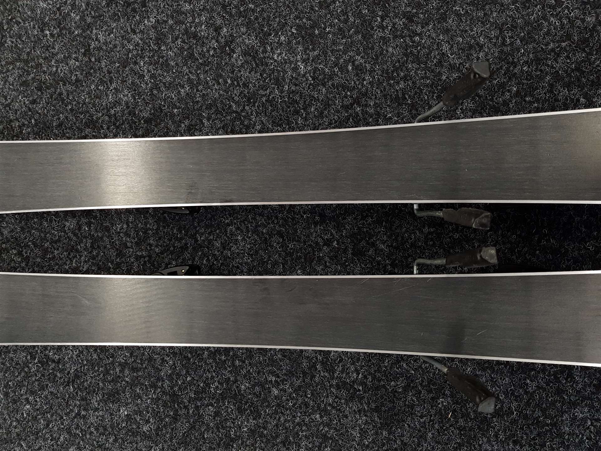 Použité lyže HEAD Team Race  + viazanie Salomon C 9.0