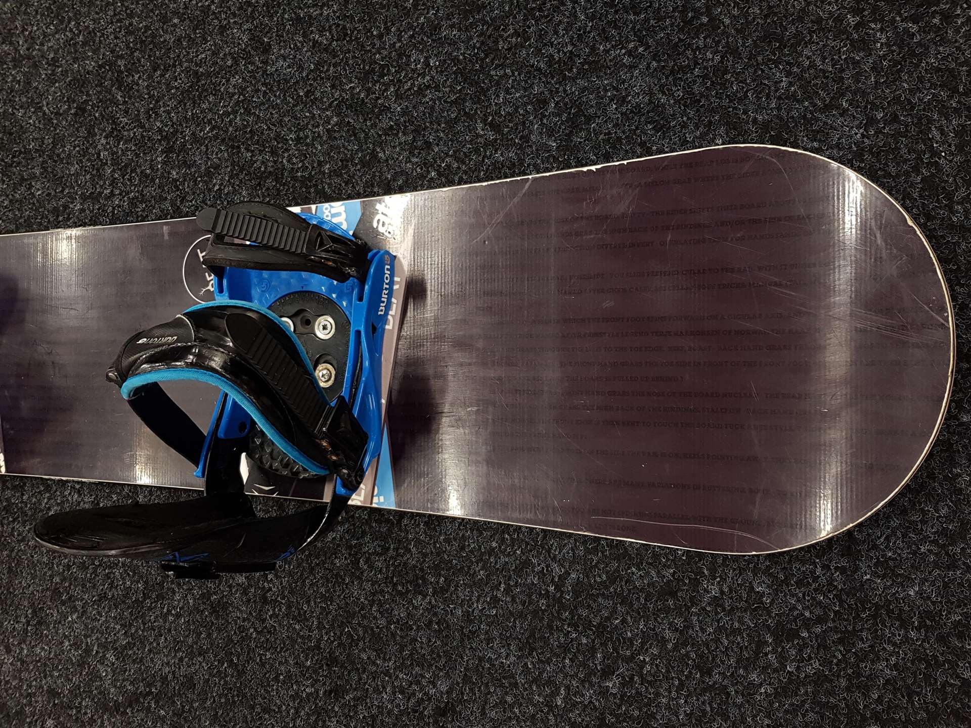 Použitý snowboard ATOMIC Beat + viazanie Burton veľkosť S