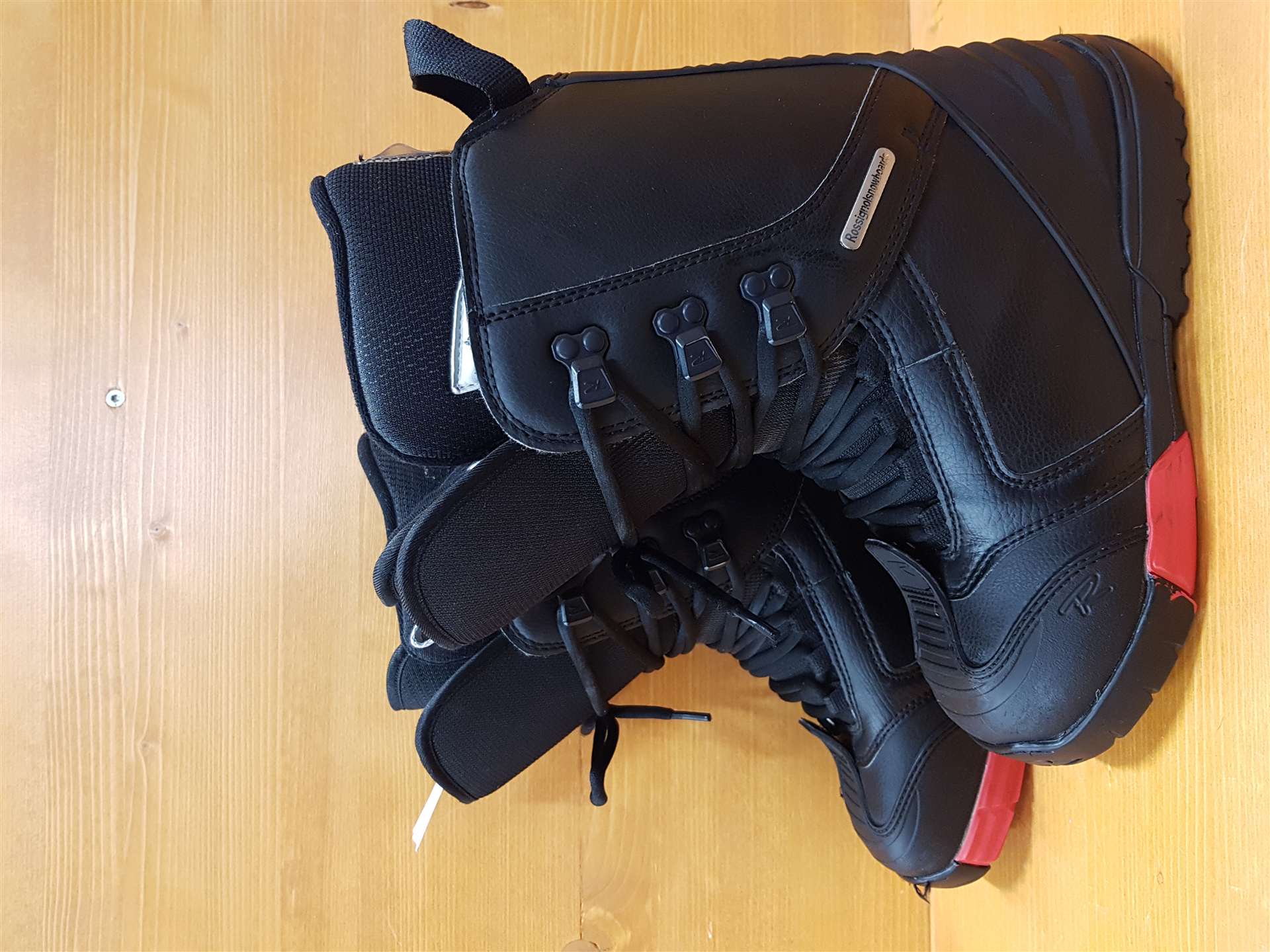 Použité snowboardové topánky ROSSIGNOL Excite Lace