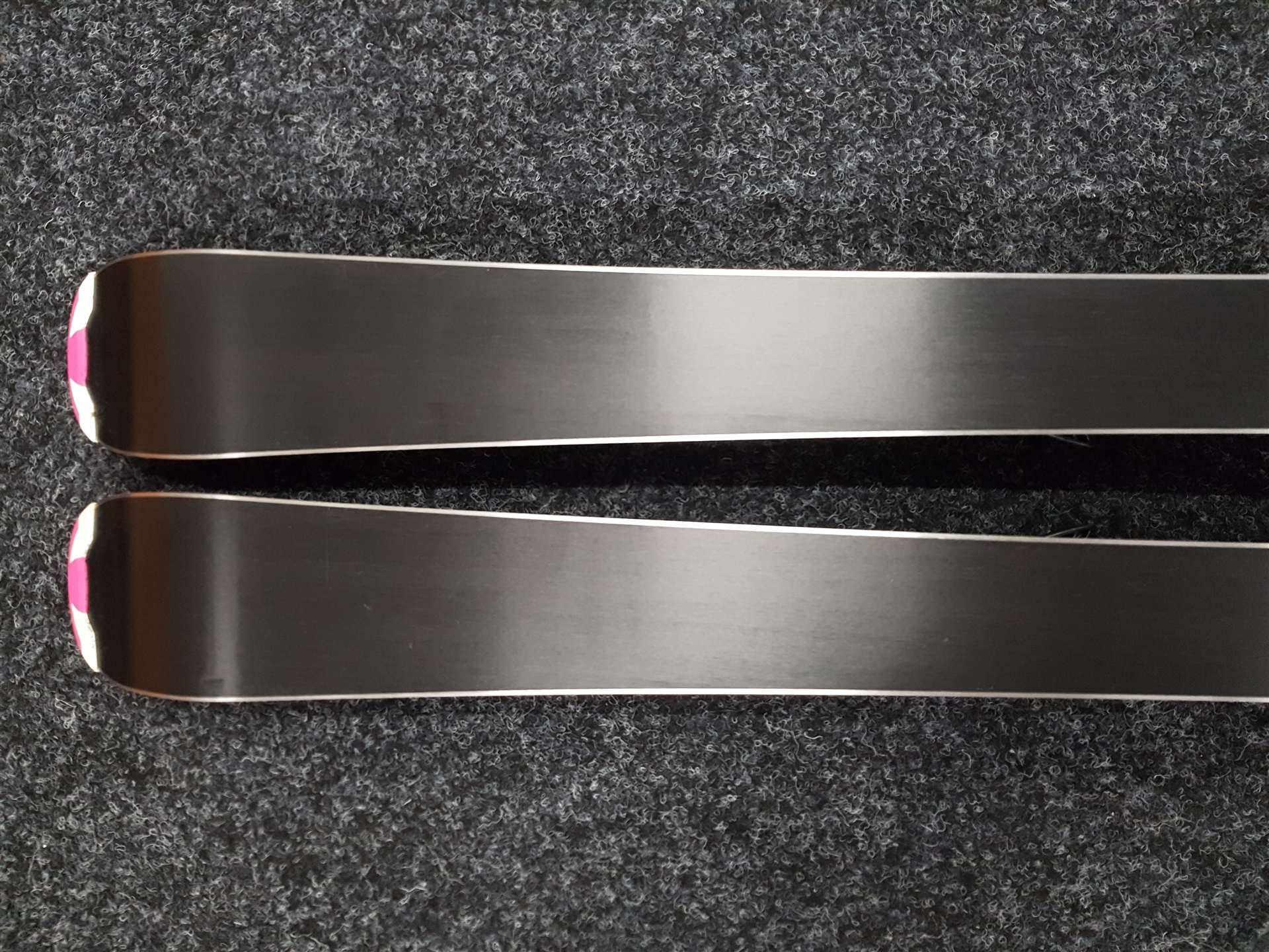 Použité lyže TECNOPRO Sweety  + viazanie Tecnopro TC 4,5