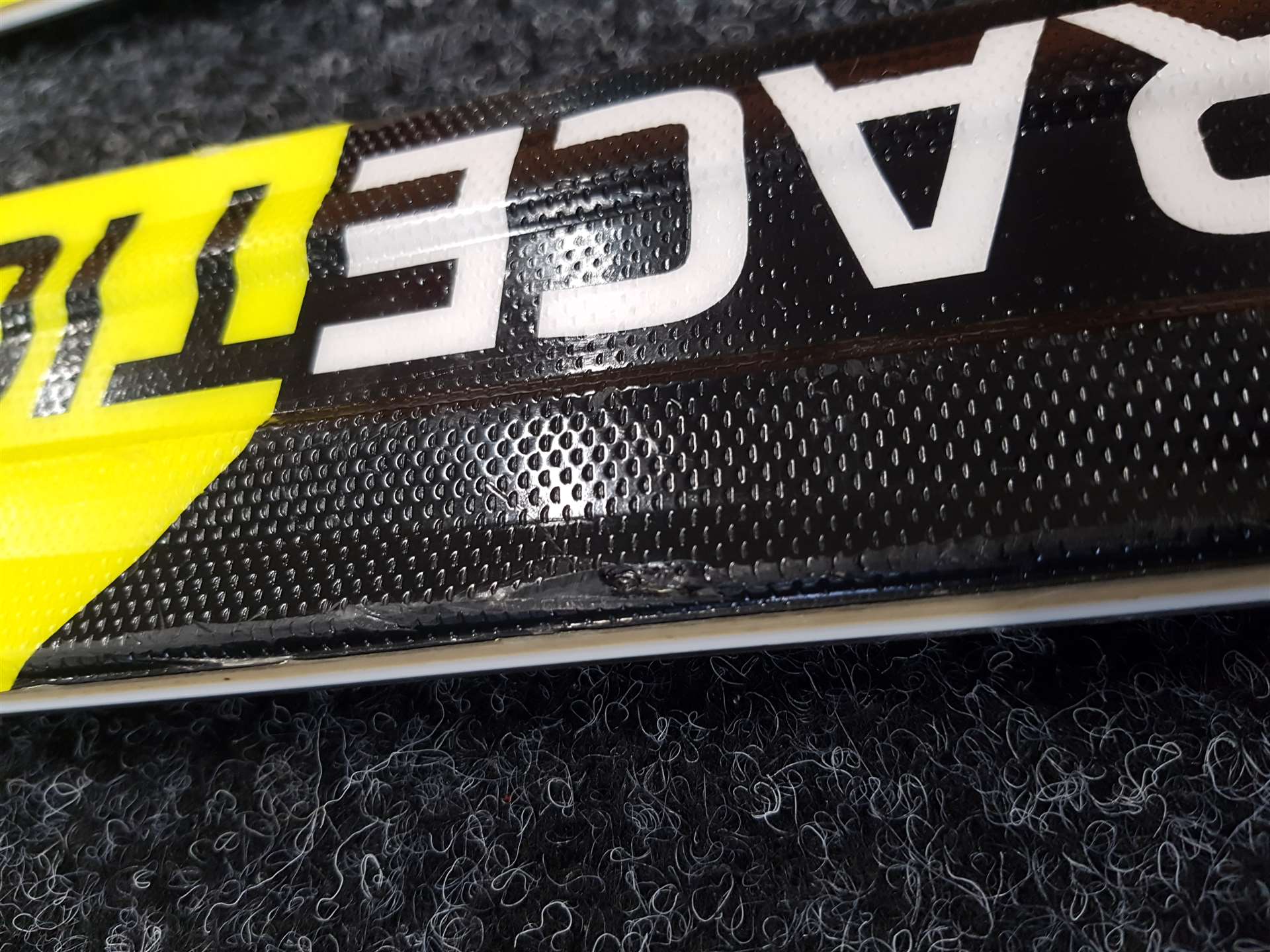 Použité lyže VOLKL Racetiger SC 11 + viazanie Marker Motion 10